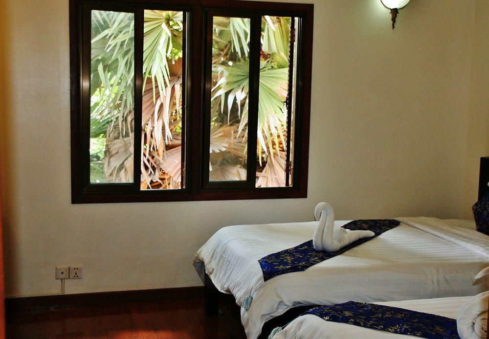 Golden Premier Villa Sziemreap Kültér fotó