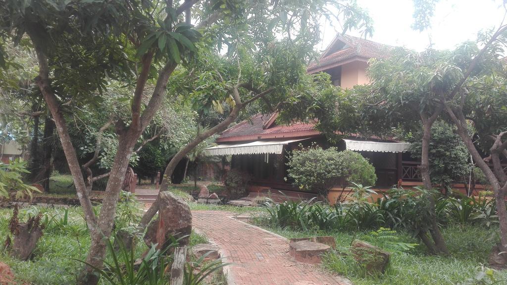 Golden Premier Villa Sziemreap Kültér fotó